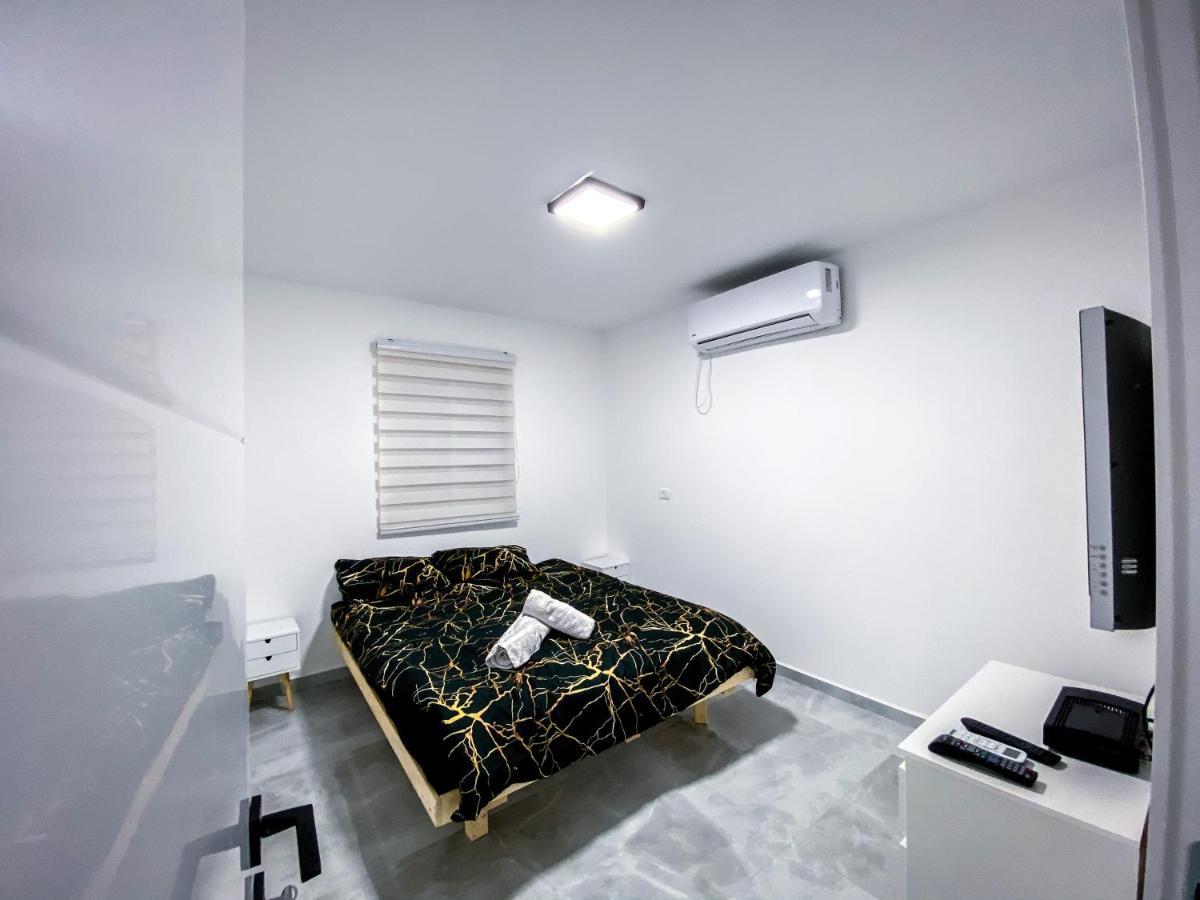 City Apartments Eilat Exterior photo